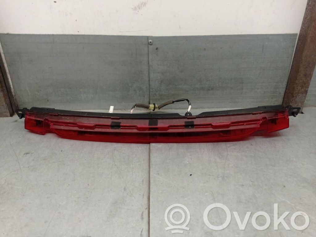 Mazda CX-30 Third/center stoplight 