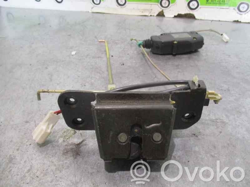 Daewoo Tacuma Tailgate lock latch 