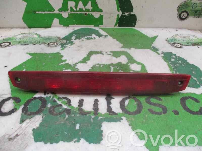 Third/center stoplight   4M5113A613A,4M5113A613A