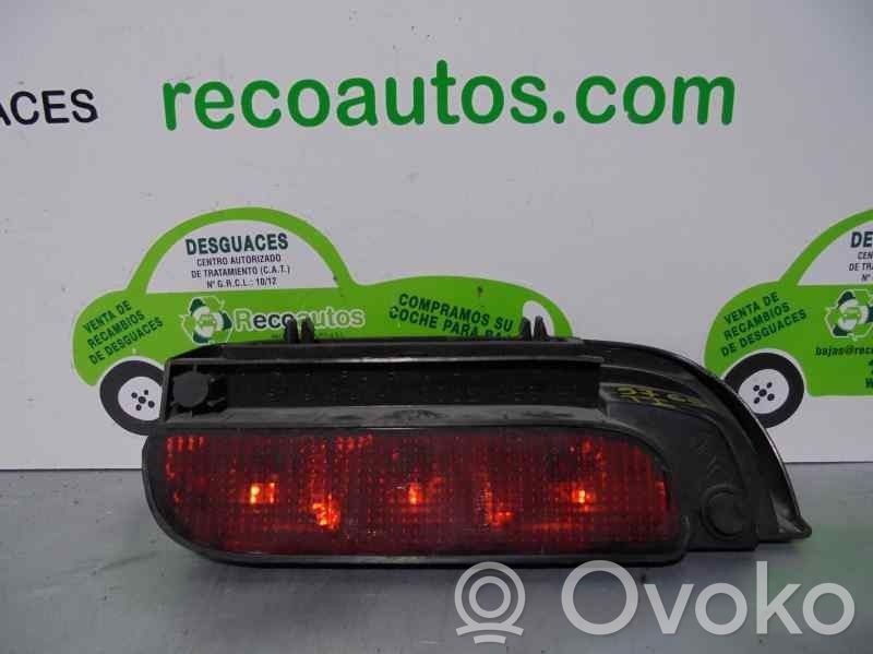 Citroen Berlingo Дополнительный стоп фонарь 