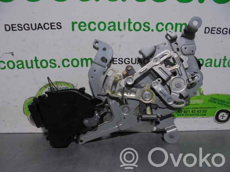 Mazda 5 Rear door lock 