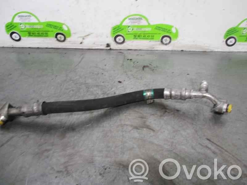 BMW X3 E83 Ilmastointilaitteen putki (A/C) 