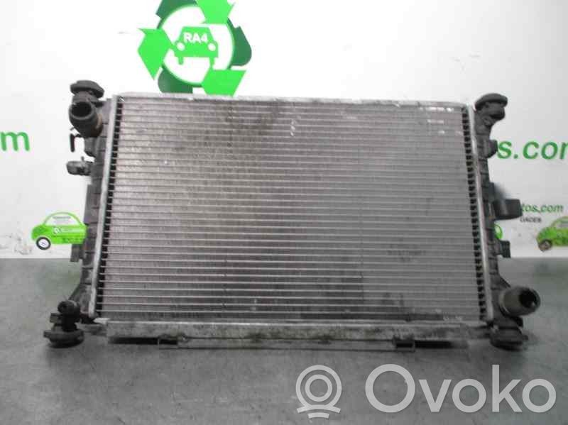 Ford Focus Dzesēšanas šķidruma radiators 