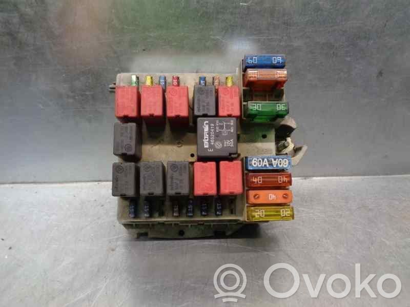 Alfa Romeo 166 Fuse box set 