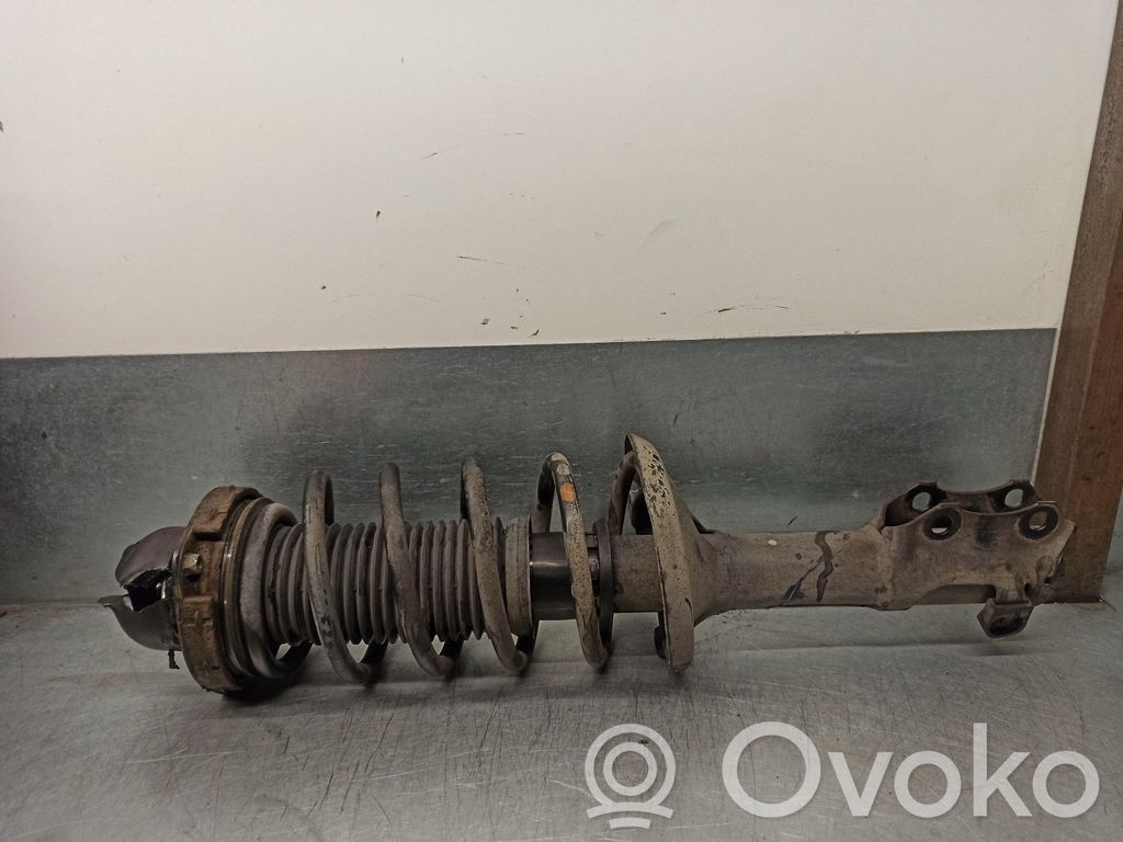 Volkswagen Polo III 6N 6N2 6NF Amortyzator osi przedniej ze sprężyną 