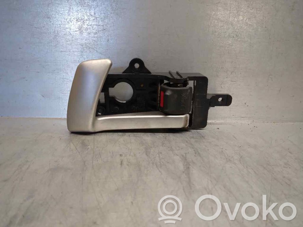 Hyundai Santa Fe Rear door interior handle 