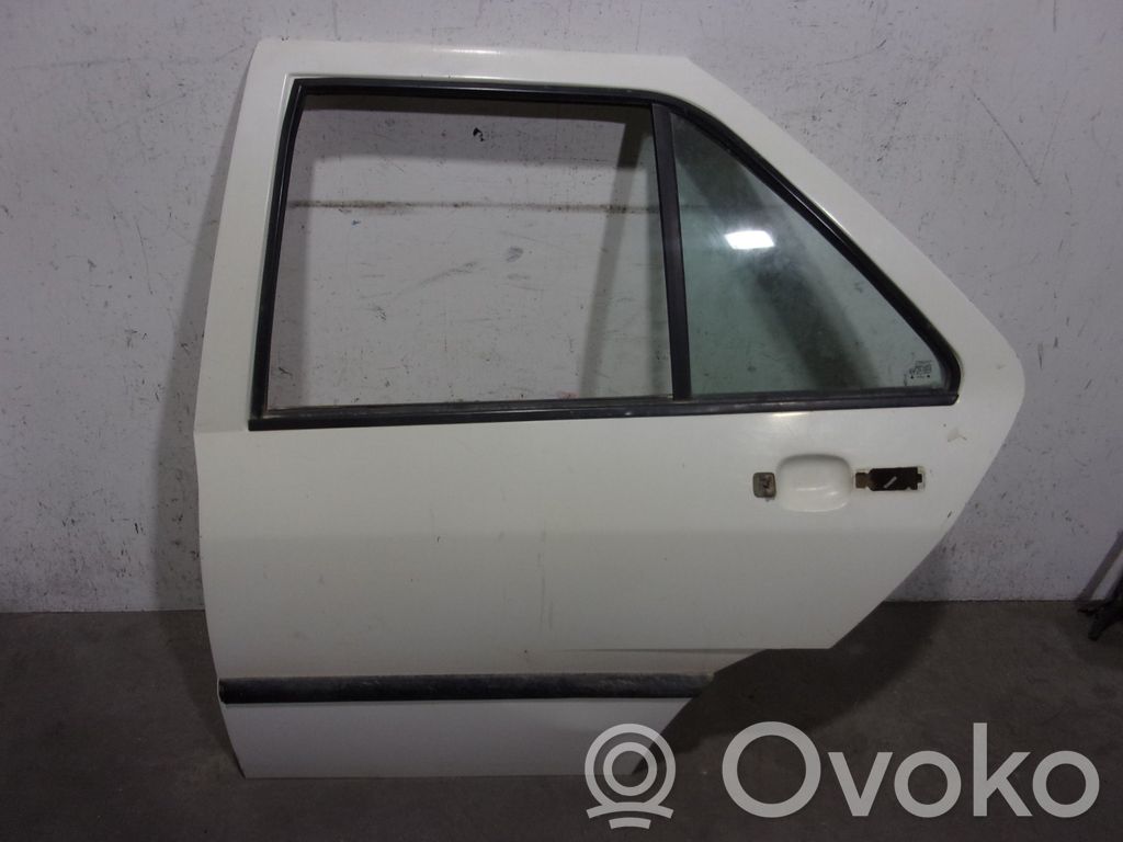 Seat Toledo I (1L) Puerta trasera 