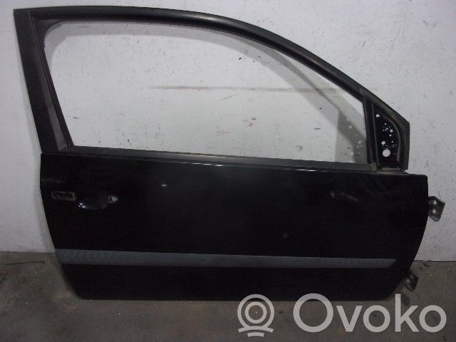 Puerta delantera   1692529,NEGRA,3PUERTAS