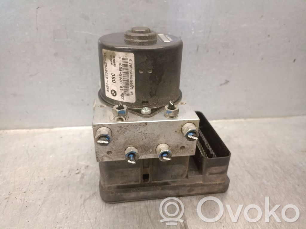 BMW 3 E90 E91 ABS bloks 