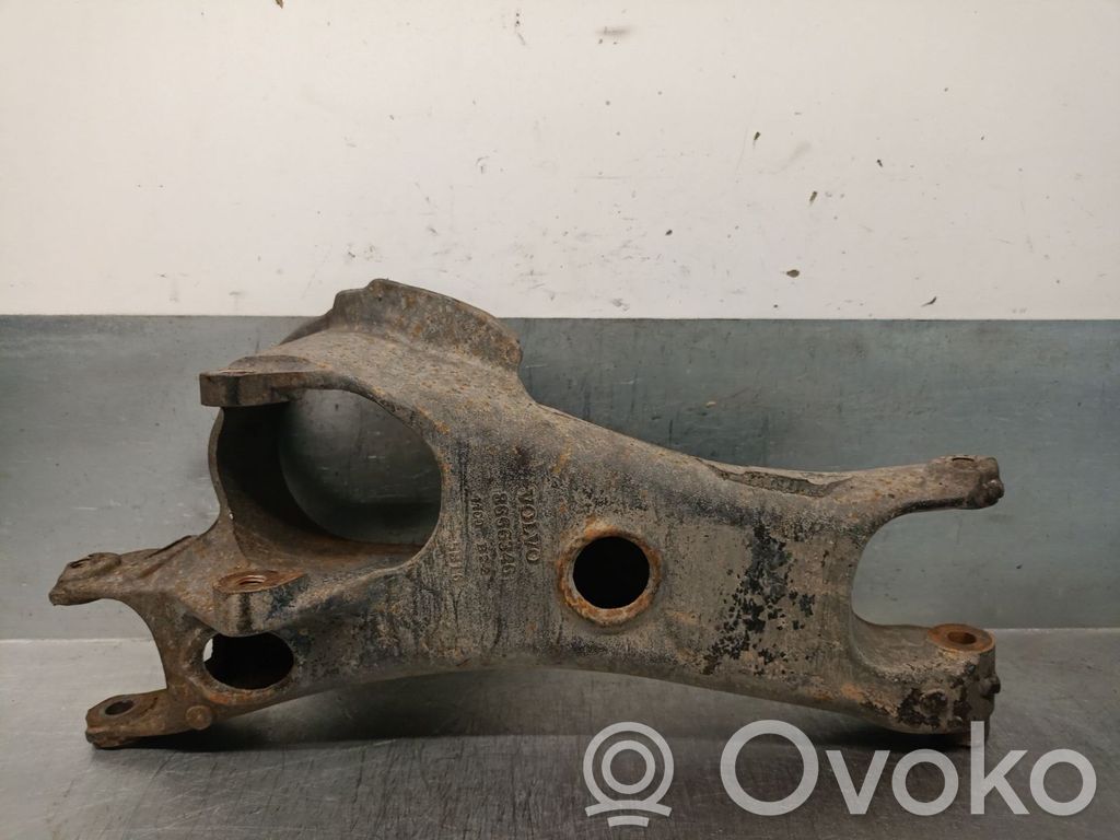 Volvo XC90 Braccio di controllo sospensione posteriore 