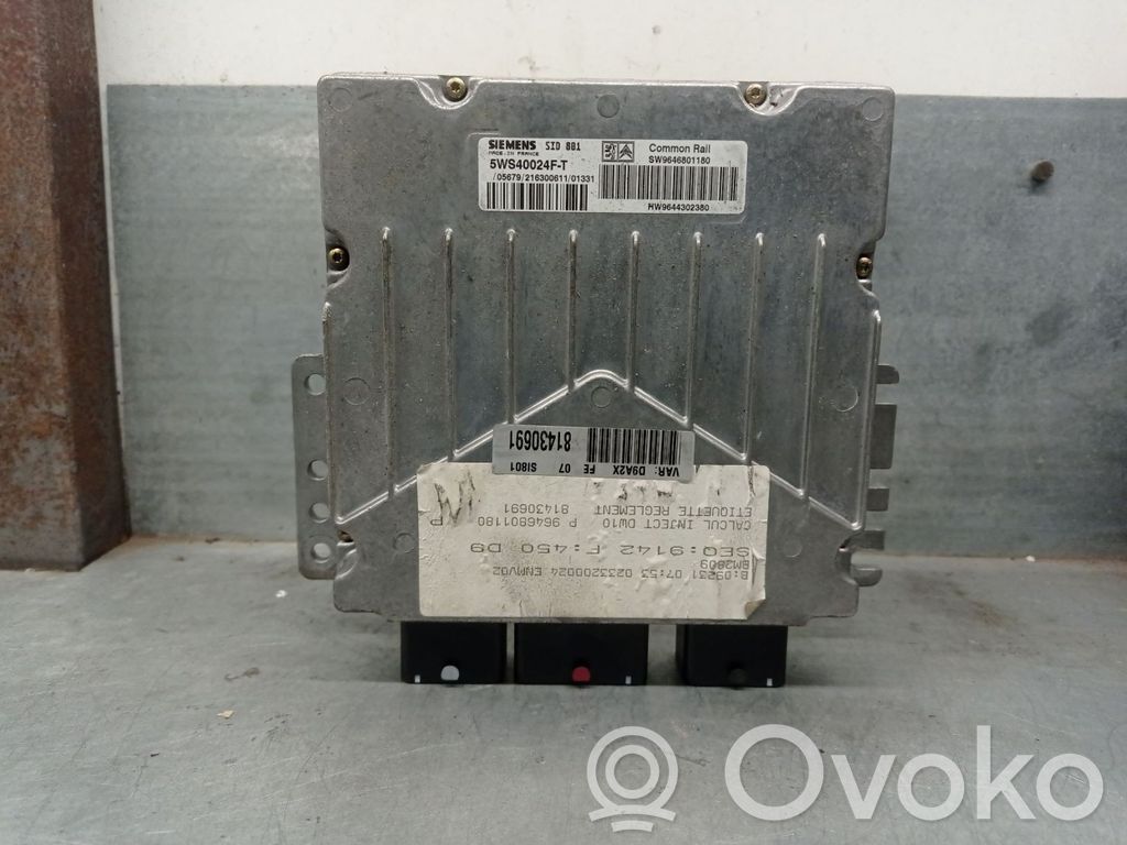 Peugeot 406 Engine control unit/module 