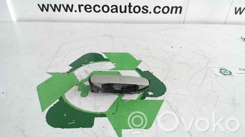 Audi A6 S6 C4 4A Front door interior handle 