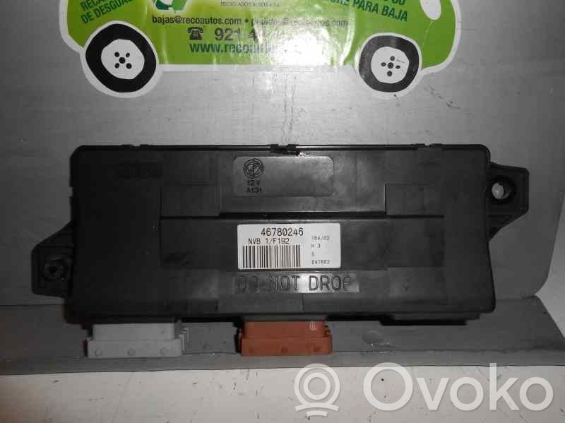 Fiat Stilo Unidad de control de puerta 