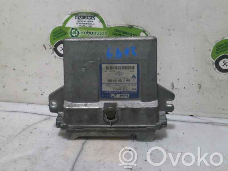 Renault Clio II Engine control unit/module 