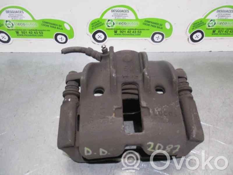 Citroen Xsara Zacisk hamulcowy przedni 