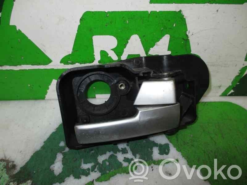 Ford Mondeo Mk III Manecilla interna puerta delantera 