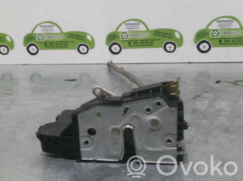 Front door lock   7011244,7PINES,4PUERTAS