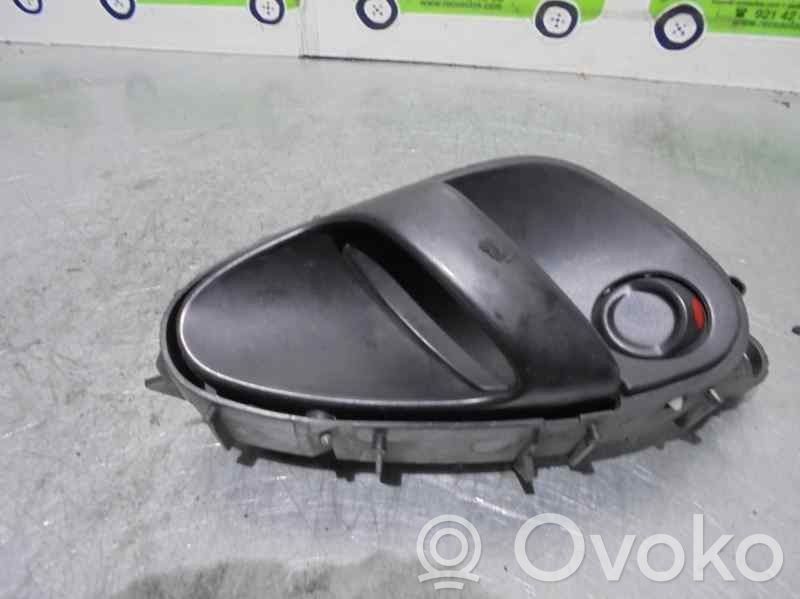 Citroen Xsara Manecilla interna puerta delantera 