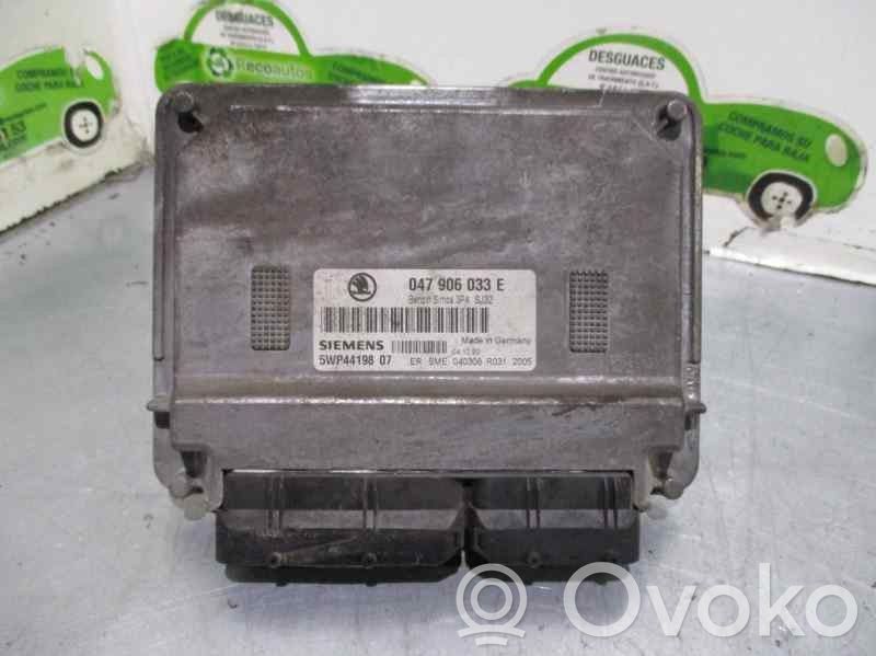 Skoda Fabia Mk1 (6Y) Engine control unit/module 