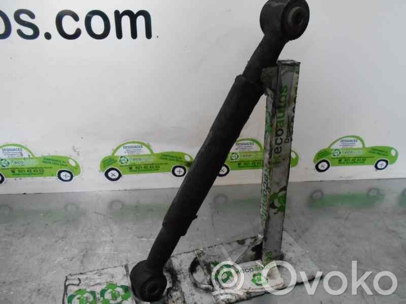 Brazo de suspensión trasero