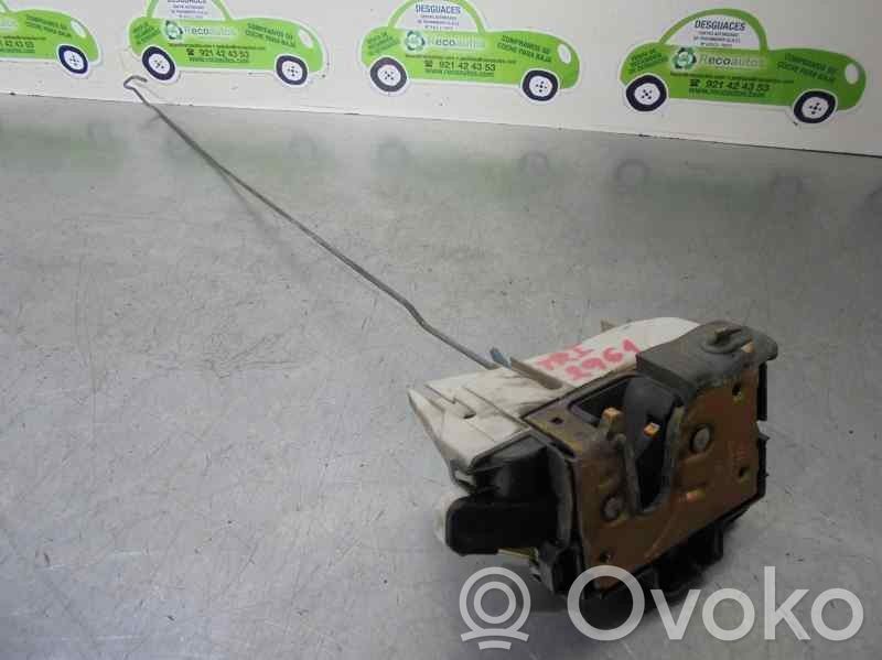 Volkswagen Golf SportWagen Serratura portiera posteriore