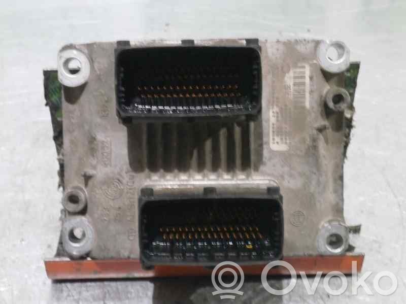Alfa Romeo 147 Engine control unit/module 