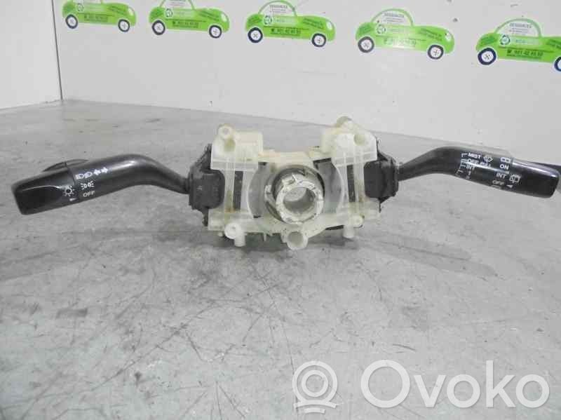 Interruptor de control del panel de luces   GE6T17B366