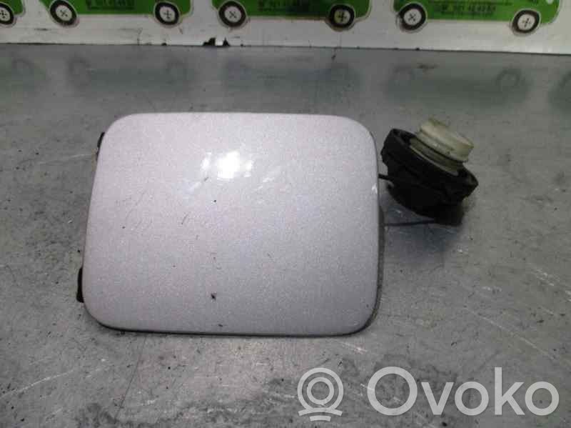 Hyundai Elantra Sportello del serbatoio del carburante