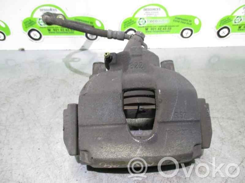 Toyota Avensis T220 Front brake caliper 