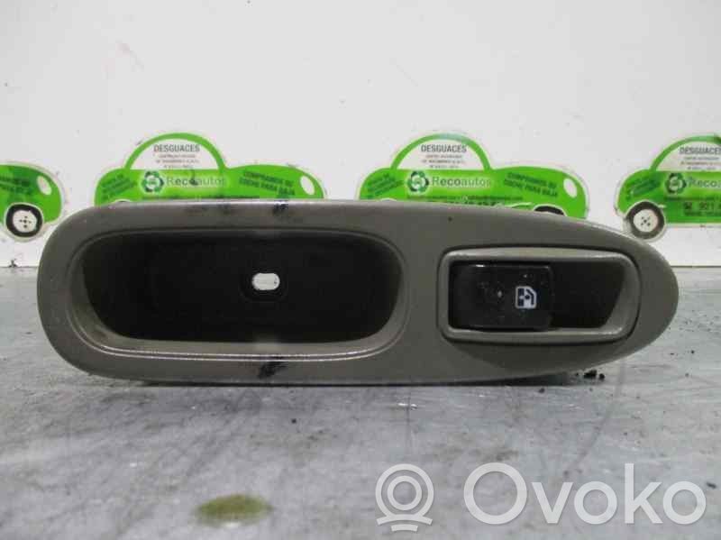 Chevrolet Evanda Electric window control switch 