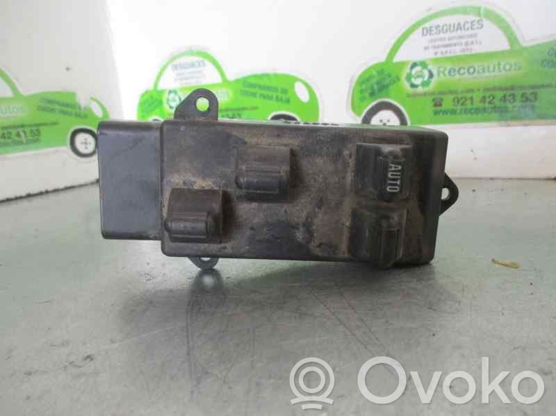 Chrysler Voyager Interruptor del elevalunas eléctrico 