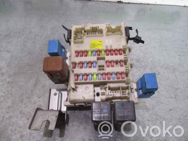 Nissan Primera Set scatola dei fusibili