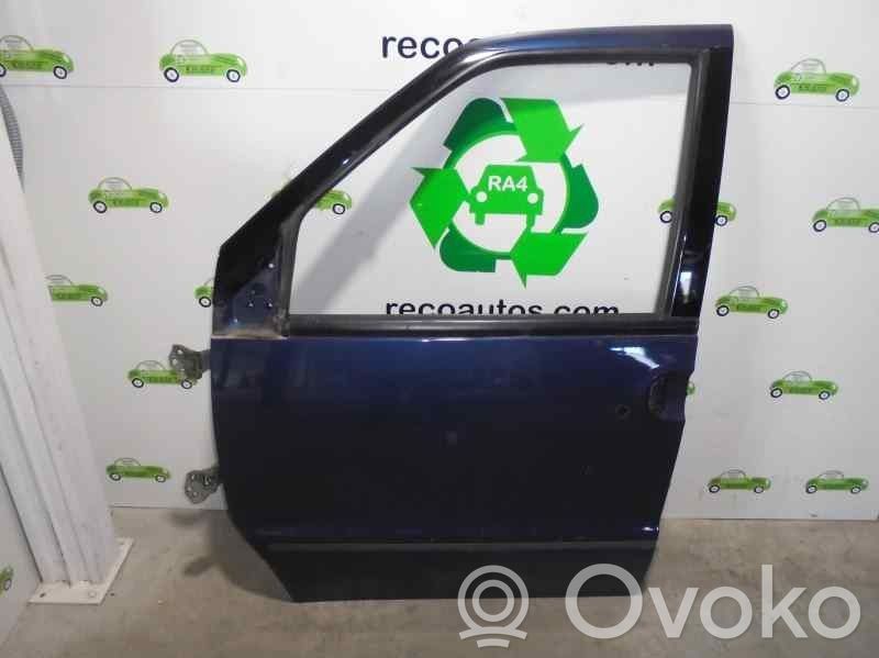 Nissan Serena Puerta delantera 