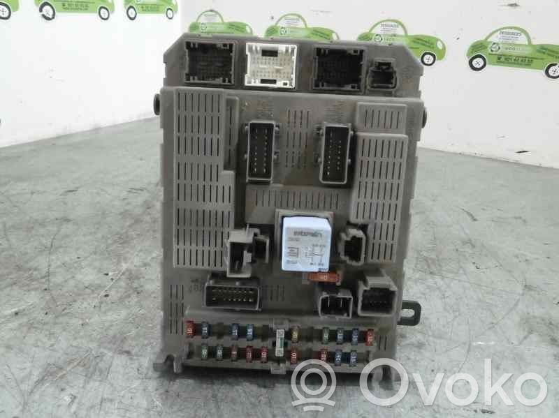 Fuse box set