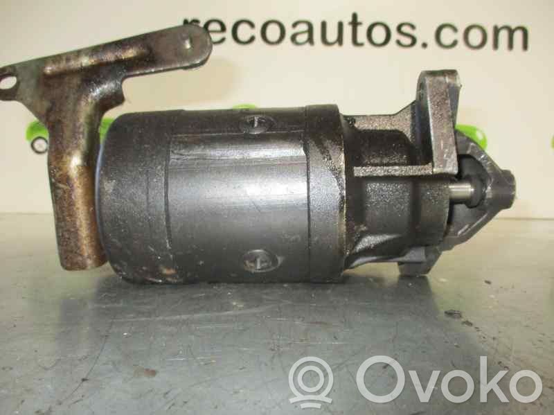 Renault Clio I Starteris 