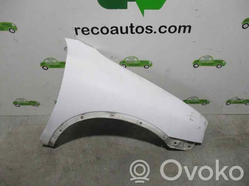 Opel Corsa B Sparnas 