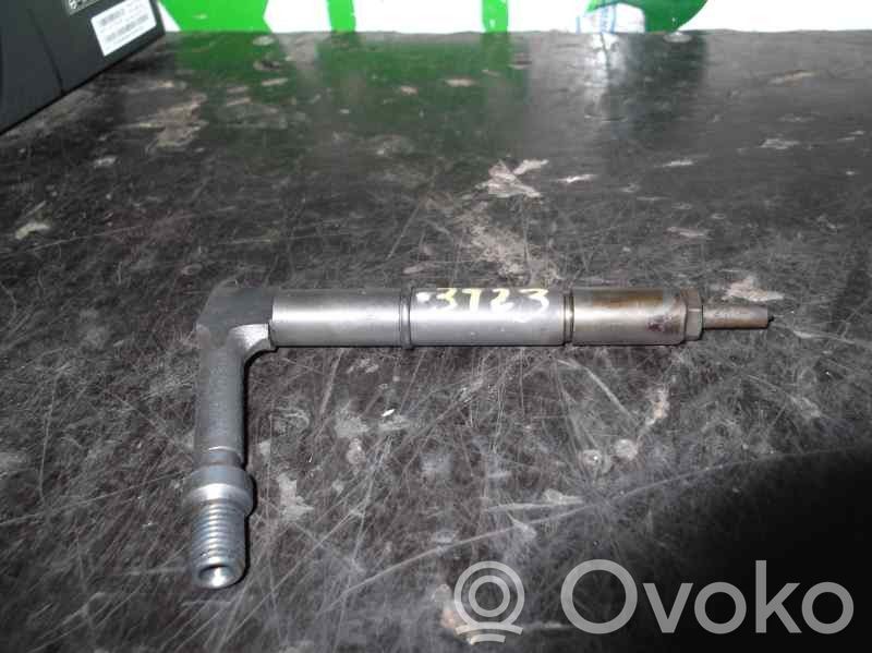 Nissan Almera N16 Inyector de combustible 