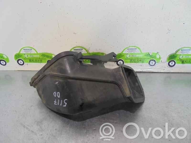 BMW 7 E65 E66 Ilmastointilaitteen putki (A/C) 