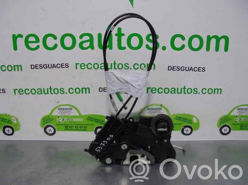 Toyota Prius (XW20) Serrure