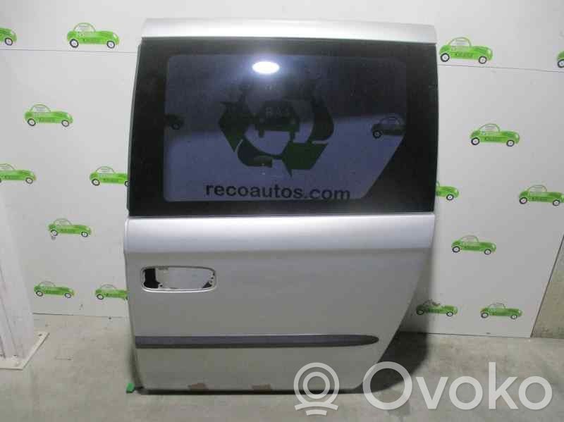 Chrysler Voyager Side sliding door 