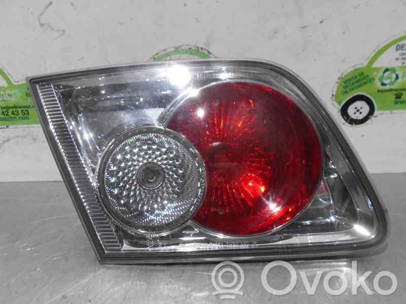 Mazda 6 Luz trasera/de freno 