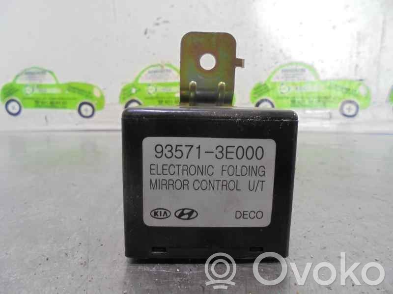Alte unități/module de control   935713E000