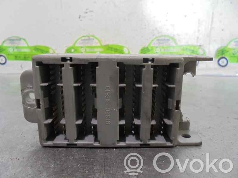 Autres unités de commande / modules   913203E810