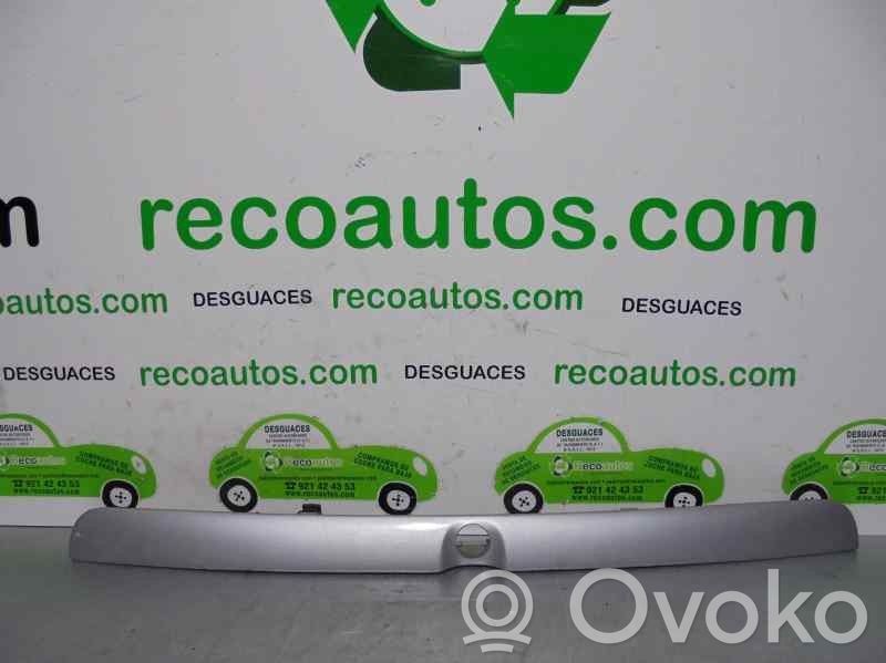 Audi A4 S4 B5 8D Manecilla externa puerta trasera 