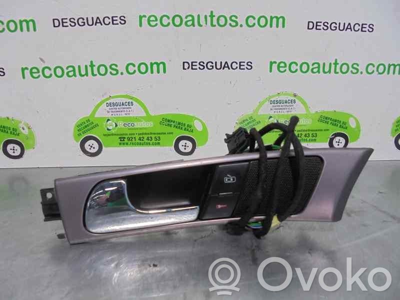 Audi A6 Allroad C5 Manecilla interna puerta delantera 