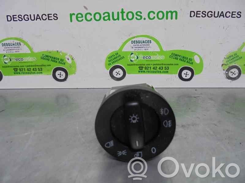 Volkswagen Passat Alltrack Interruptor de control del panel de luces 