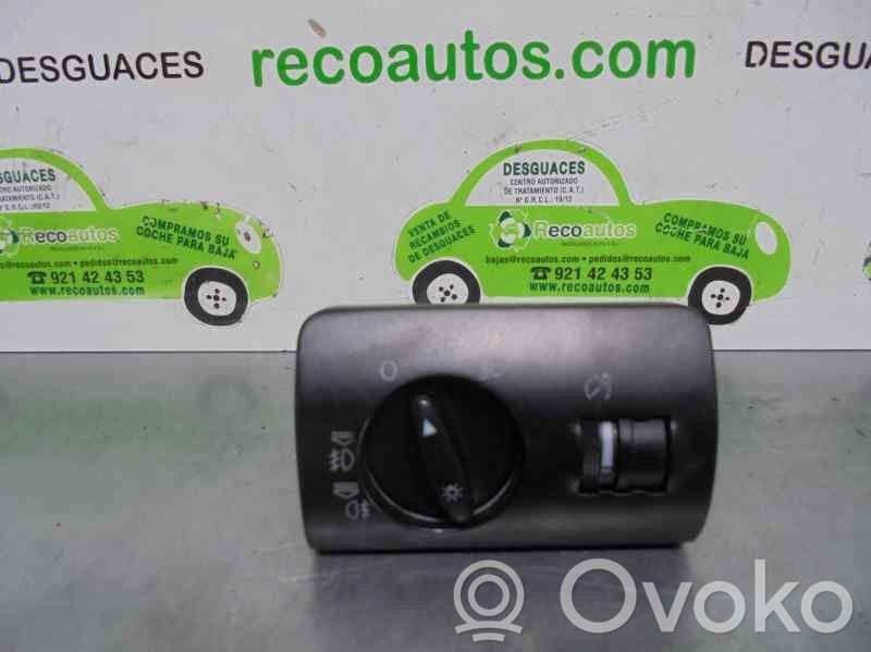 Interruptor de control del panel de luces   4B1941531B