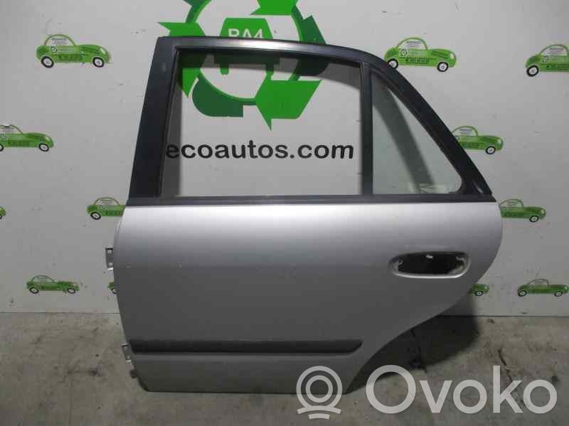 Puerta trasera   GE4T73020T,GRISPLATA,4PUERTAS