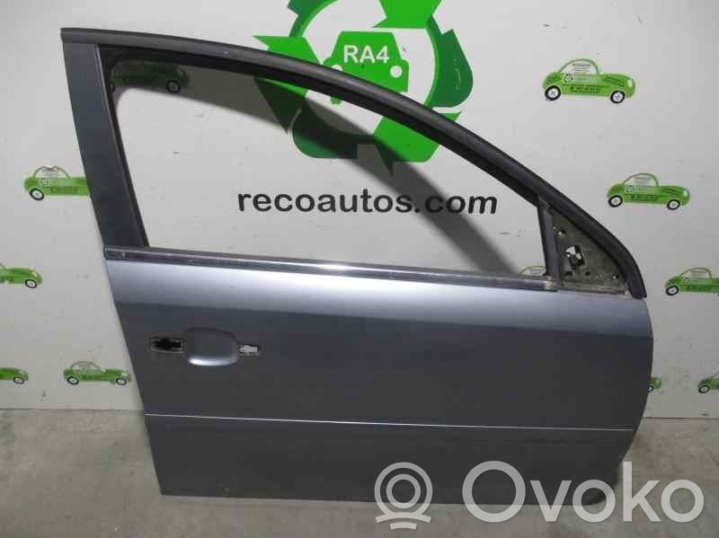 Opel Signum Дверь 