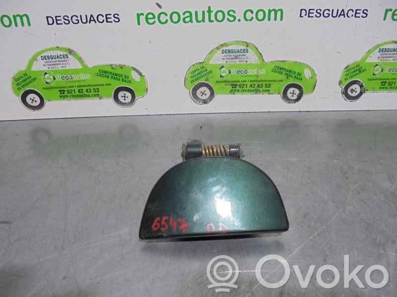 Nissan Serena Manecilla externa puerta delantera 